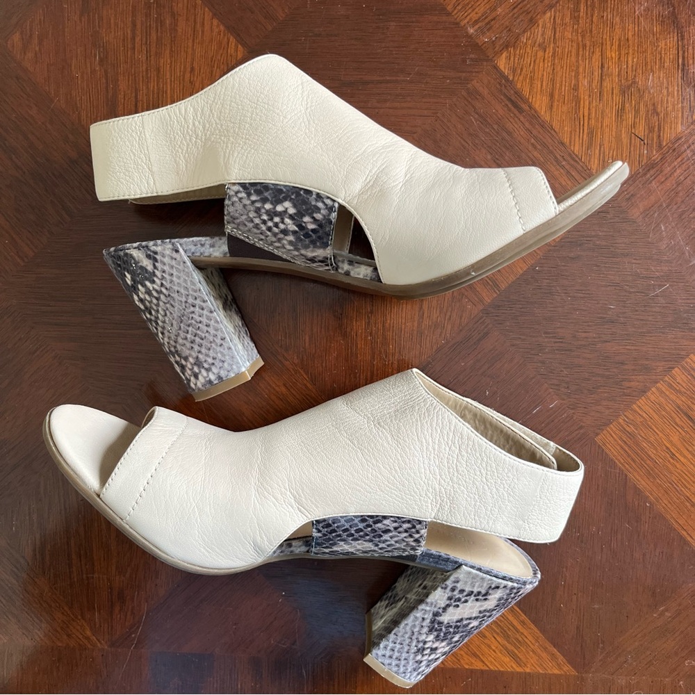 Naturalizer Zahn Leather Block Heel Sandal (9) Light Nude